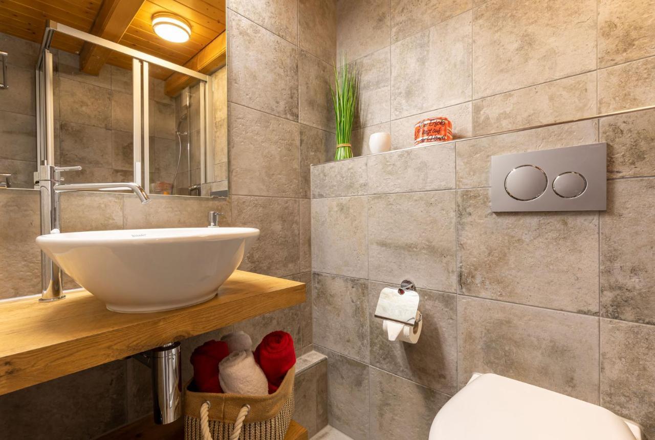 Chalet Waeschhuesli Near Interlaken, Grindelwald And Lauterbrunnen グシュタイクヴィラー エクステリア 写真