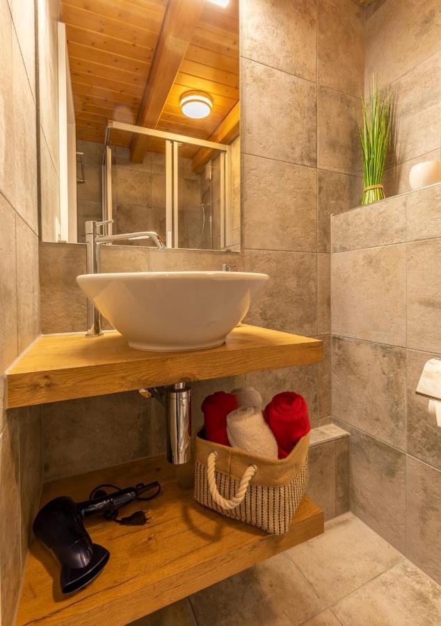 Chalet Waeschhuesli Near Interlaken, Grindelwald And Lauterbrunnen グシュタイクヴィラー エクステリア 写真